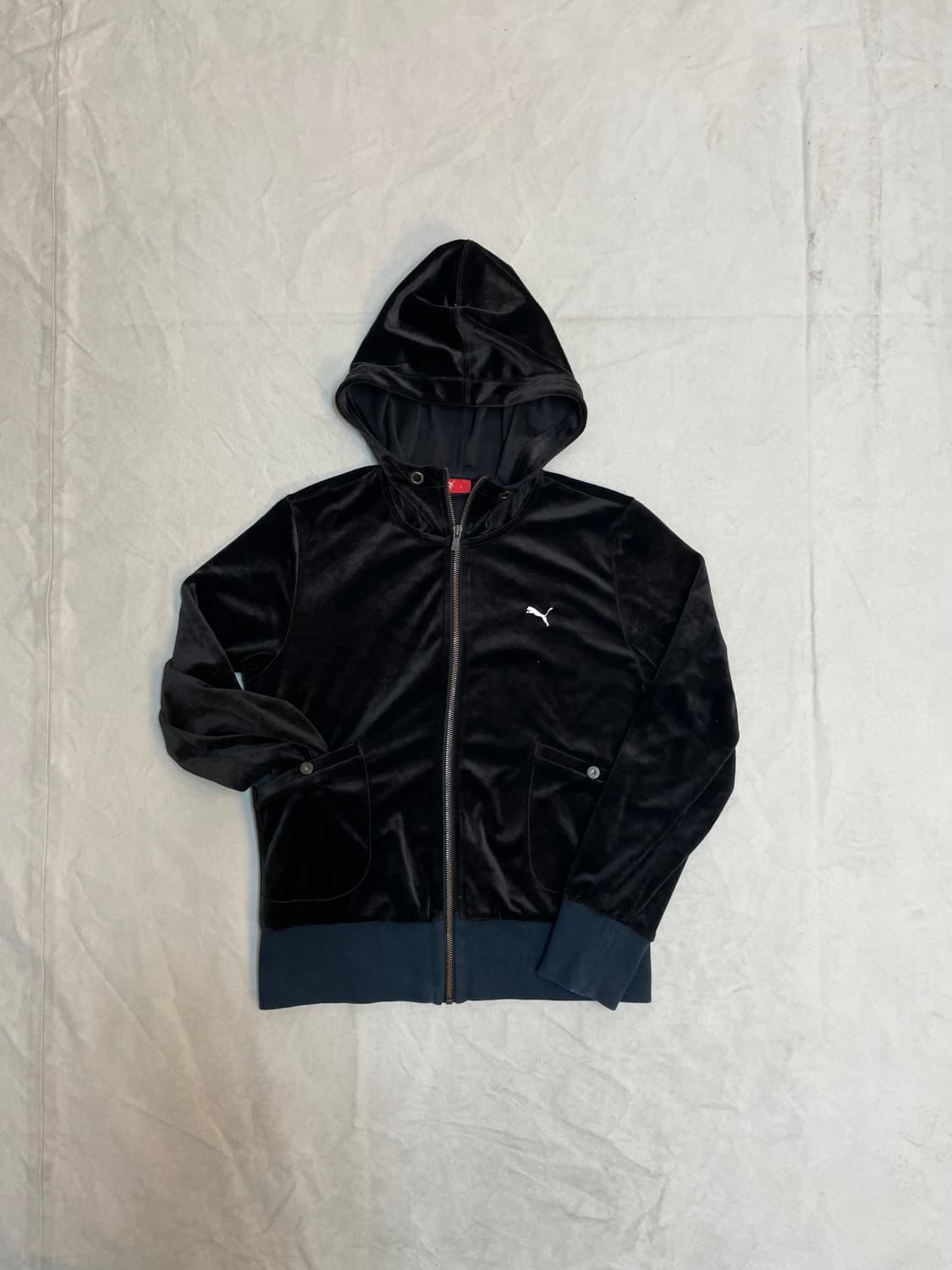 퓨마 벨벳 후드집업 상품이미지1