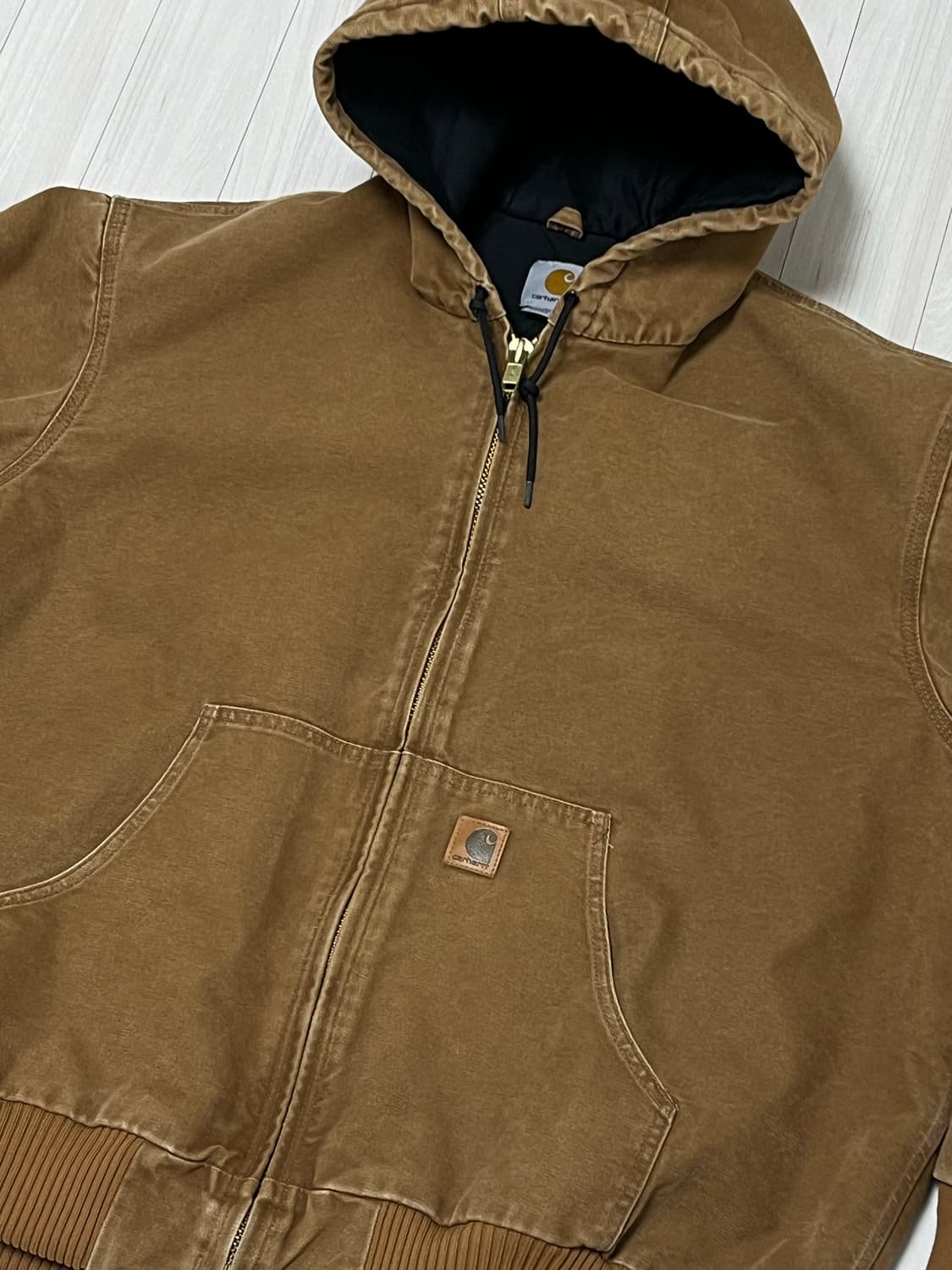 칼하트 J130 샌드스톤 액티브 자켓 브라운 상품이미지1