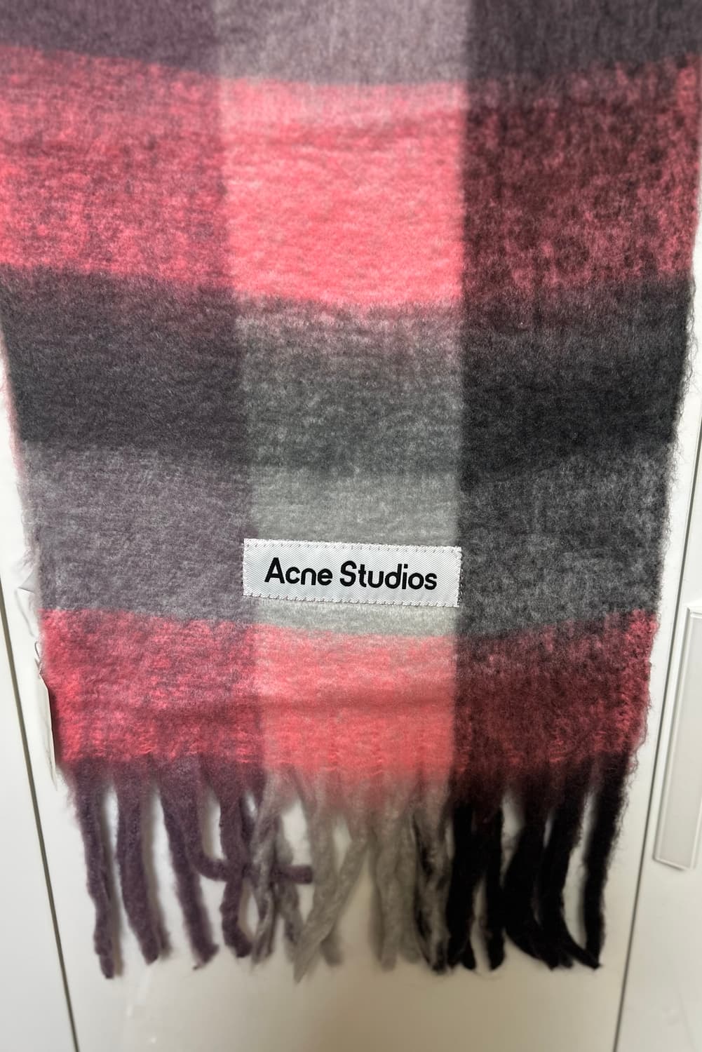 아크네 스튜디오 체크 모헤어울머플러 핑크/그레이 남여공용 상품이미지4