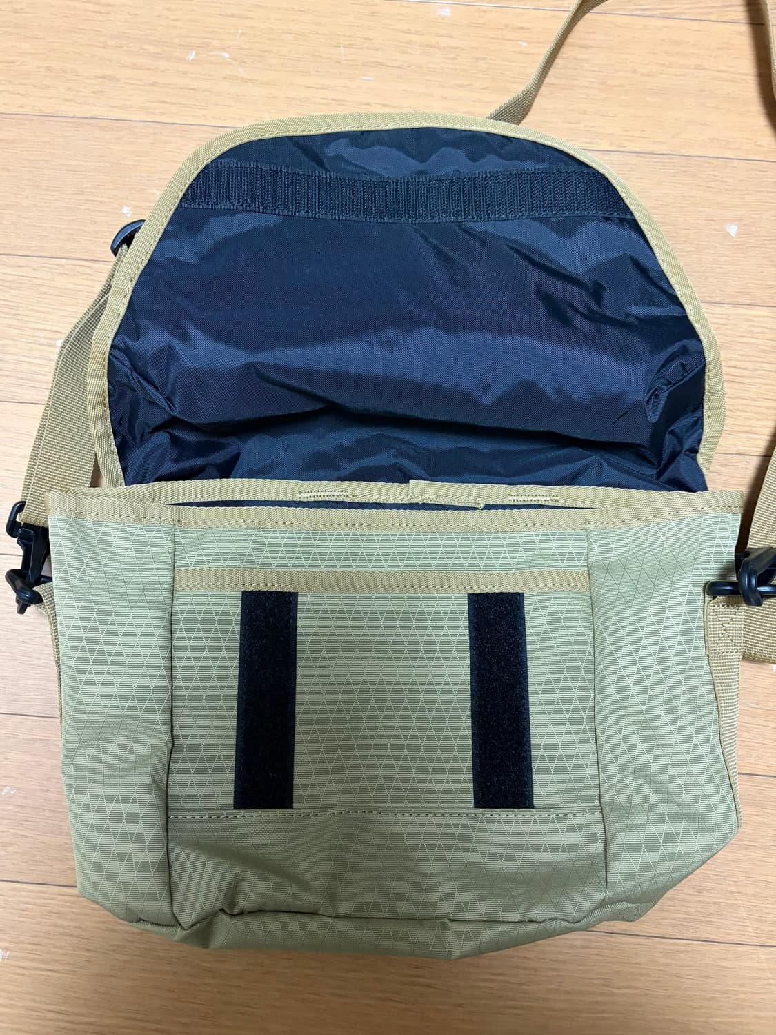 제품명 그라미치 멀티 사이드 백 메신저 가방  상품이미지6