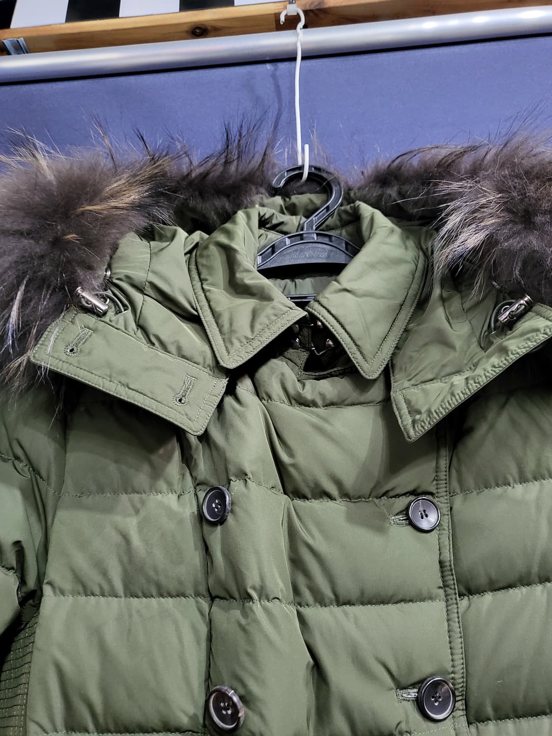 베네통 너구리 덕다운 벨티드패딩 상품이미지2