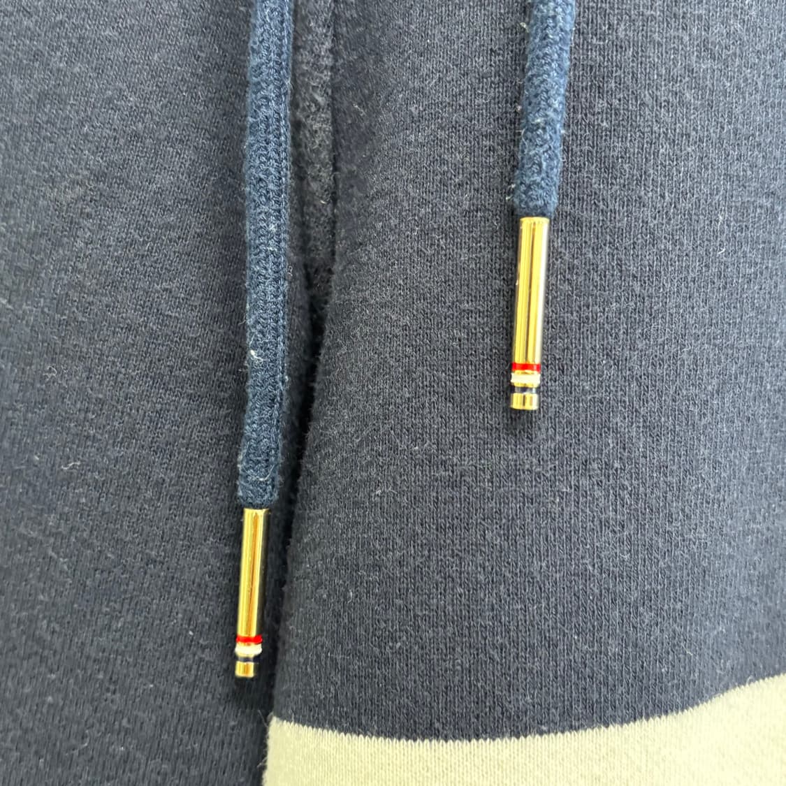 [2]톰브라운 사선완장 반바지 상품이미지4