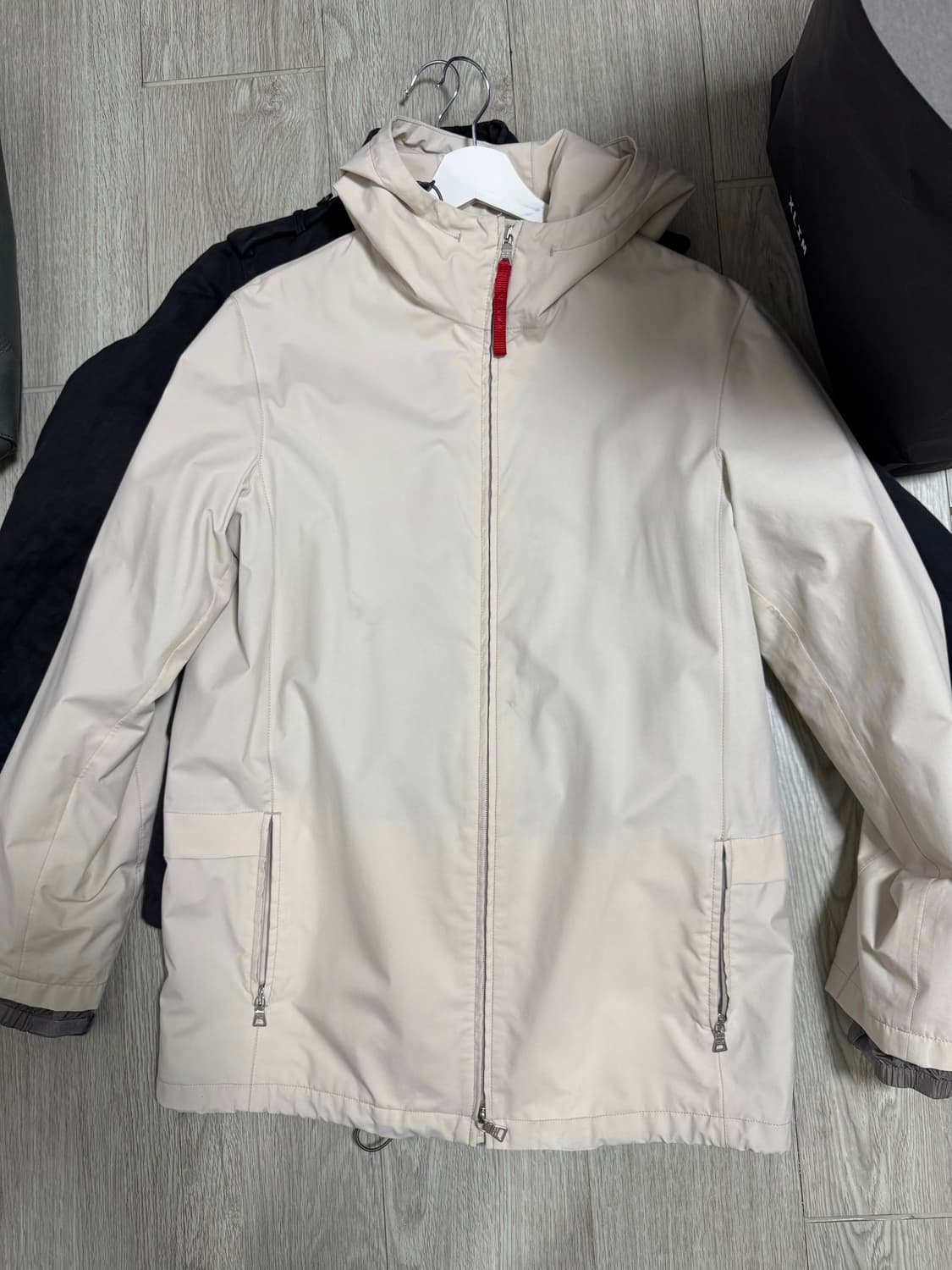 프라다 스포츠 레인코트 상품이미지7