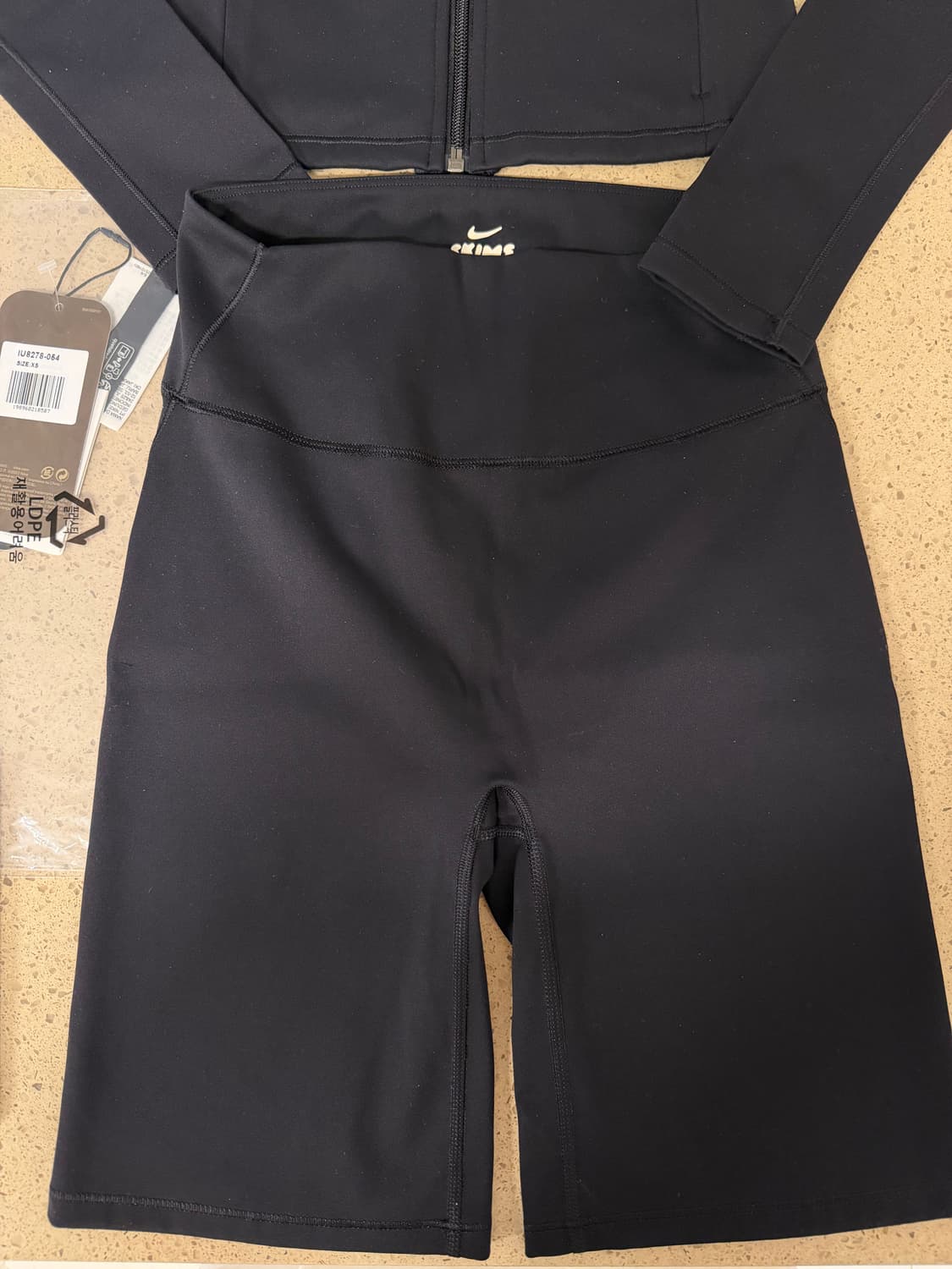 [XS] 나이키 스킴스 재킷+쇼츠 세트 판매 상품이미지3