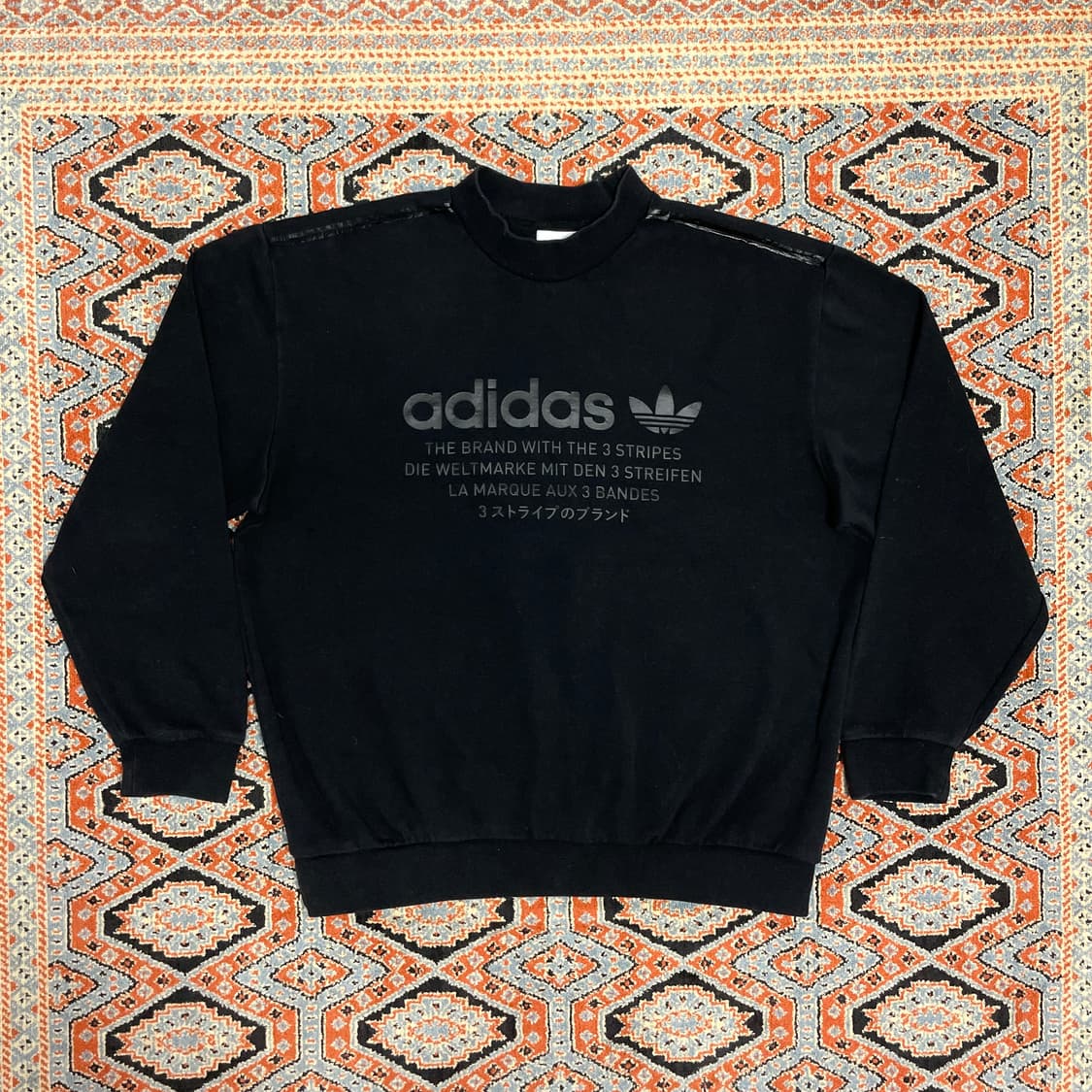 아디다스 오리지날 스펠로고 블랙 맨투맨 남성100 상품이미지1