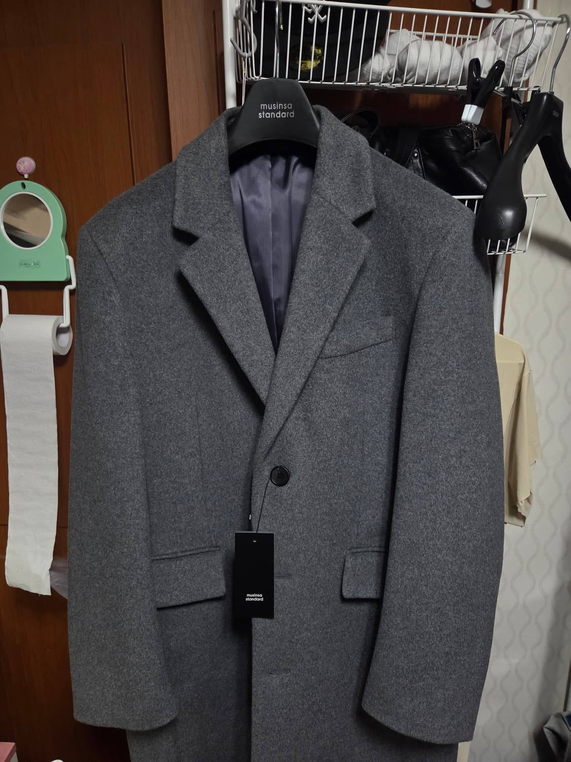 [새상품]무신사스탠다드 캐시미어 블렌드 머스큘린 체스터필드 롱 코트 상품이미지2