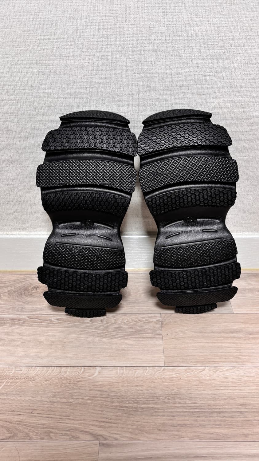 발렌시아가 hd 뮬 상품이미지3