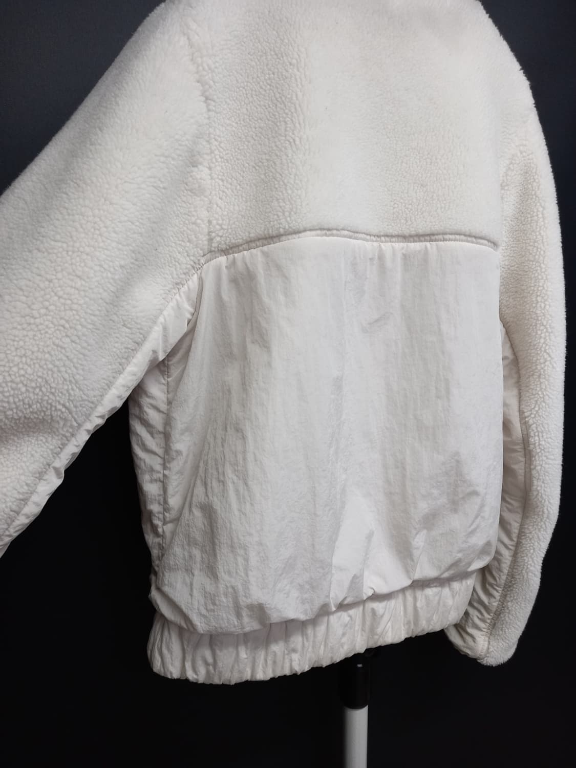 데상트 추동 부클비숑 누빔점퍼 55.44 상품이미지5