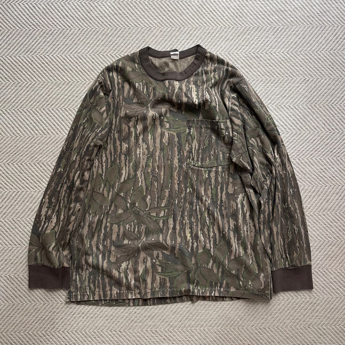 90s 리얼트리 롱슬리브 상품이미지1