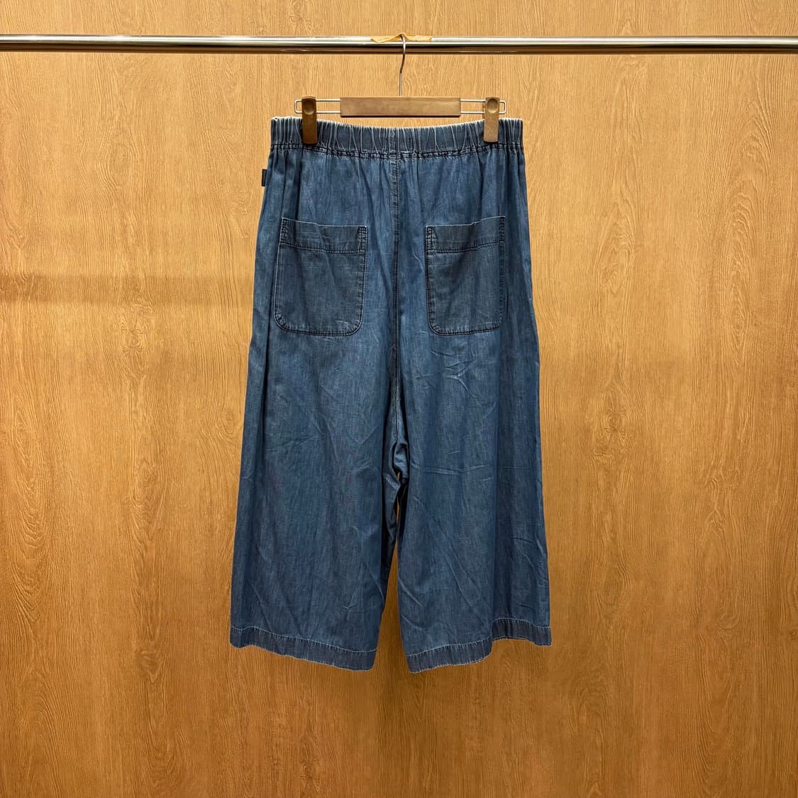 이세이미야케 플랜테이션 코튼 와이드 팬츠 허리 밴딩 탭 라벨 디테일 진청 상품이미지3