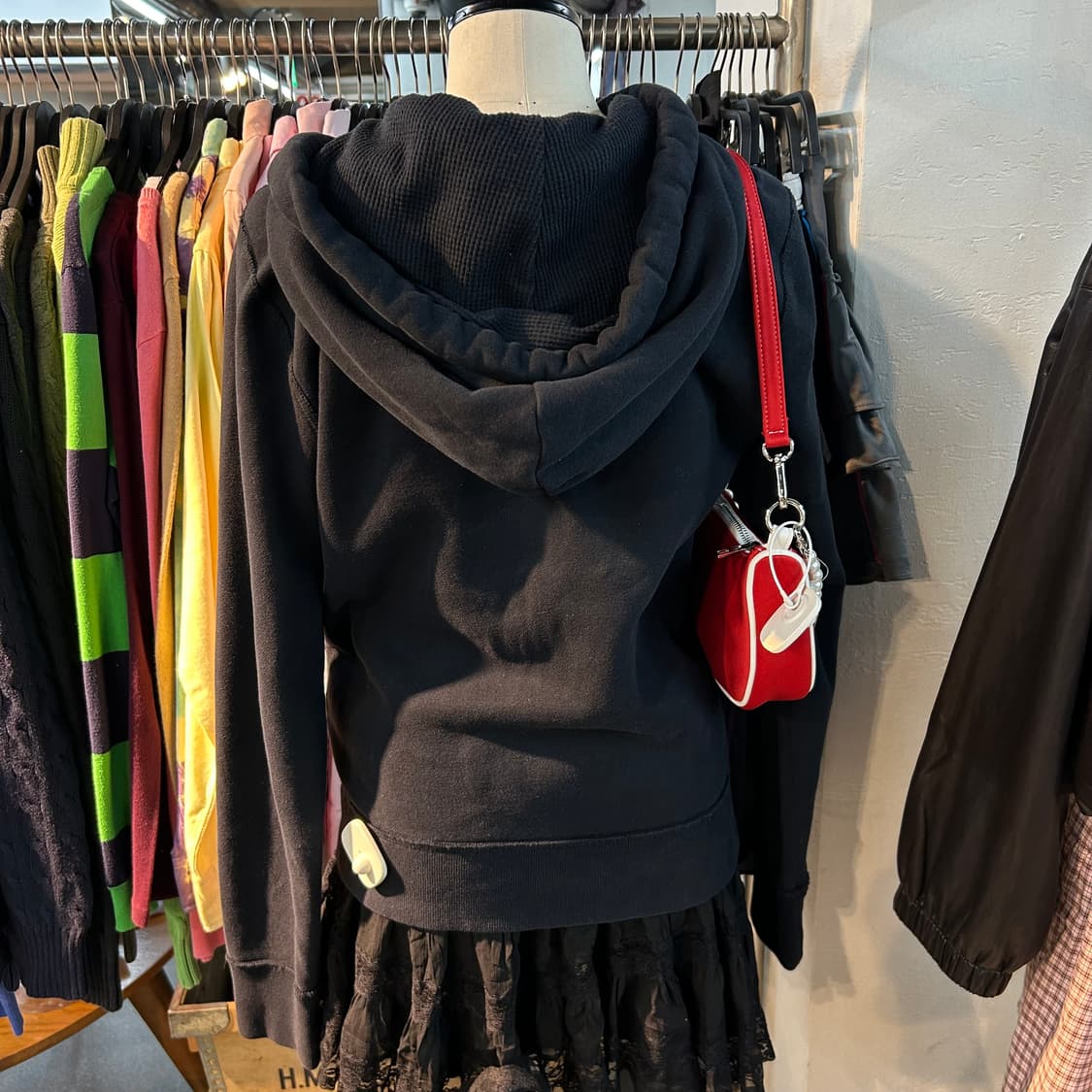 Hollister Black Zip-Up Hoodie 상품이미지6