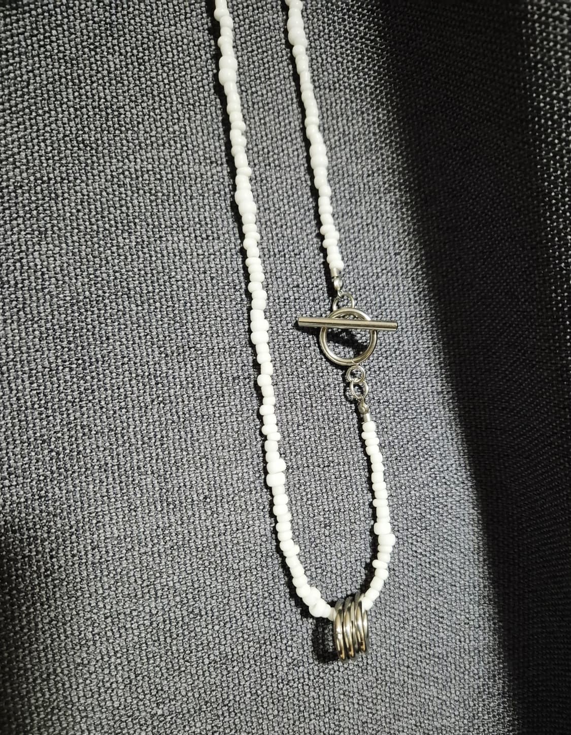 핸드메이드 화이트 비즈 써클 펜던트 토글바 목걸이 상품이미지9