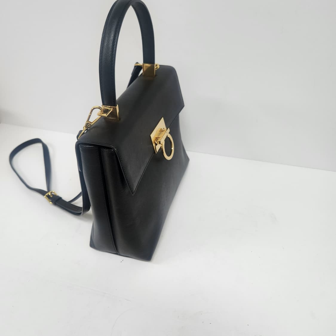 퍼라가모 상품이미지5