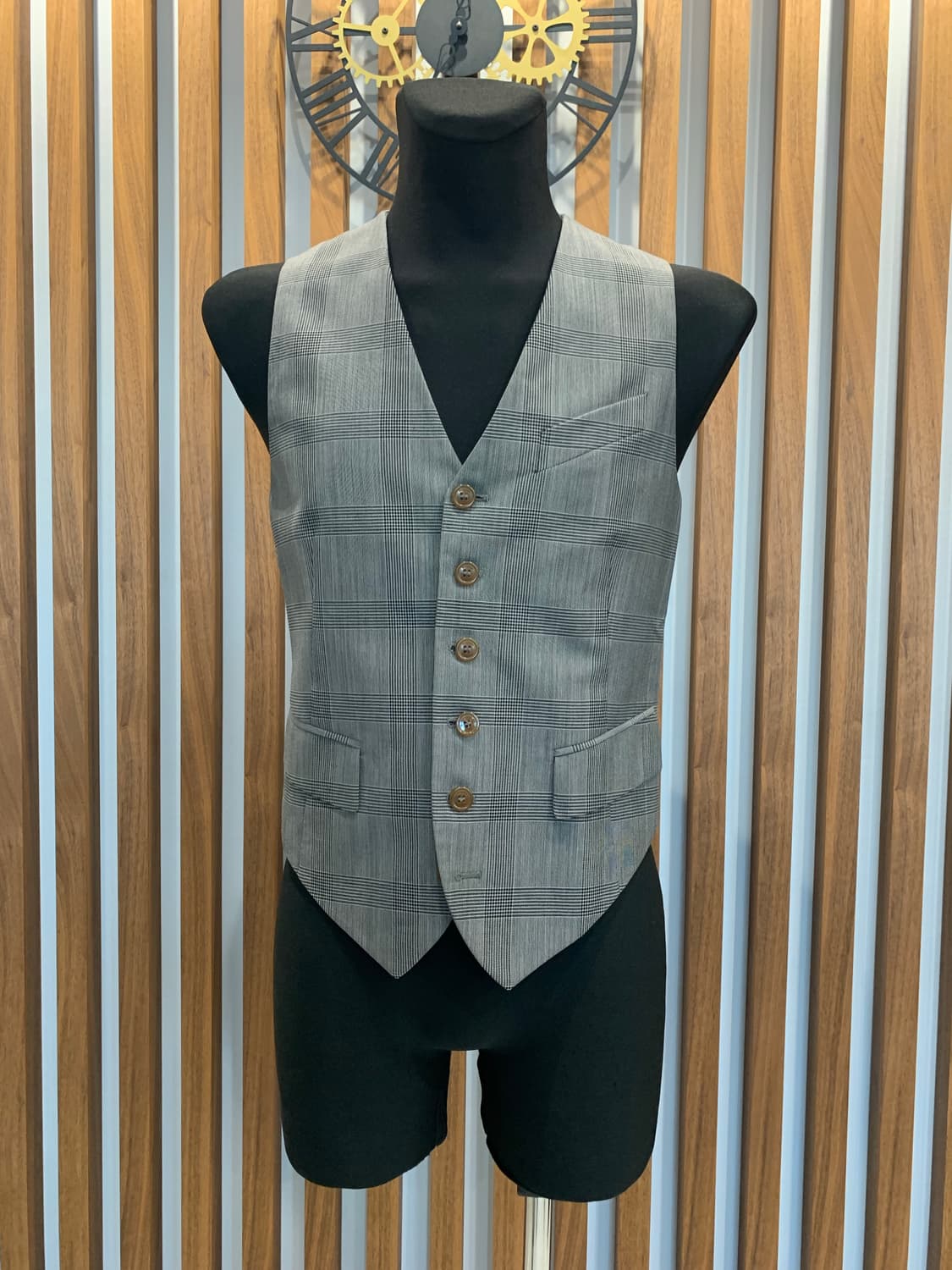 비비안 웨스트우드 베스트(46 사이즈) 상품이미지1