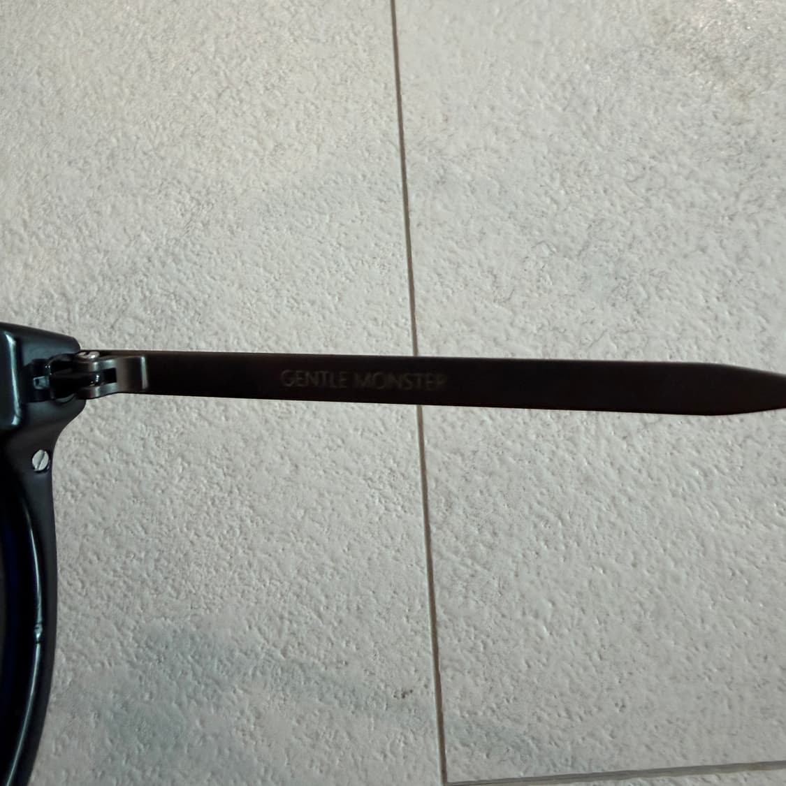 젠틀몬스터 러브썸원 상품이미지6