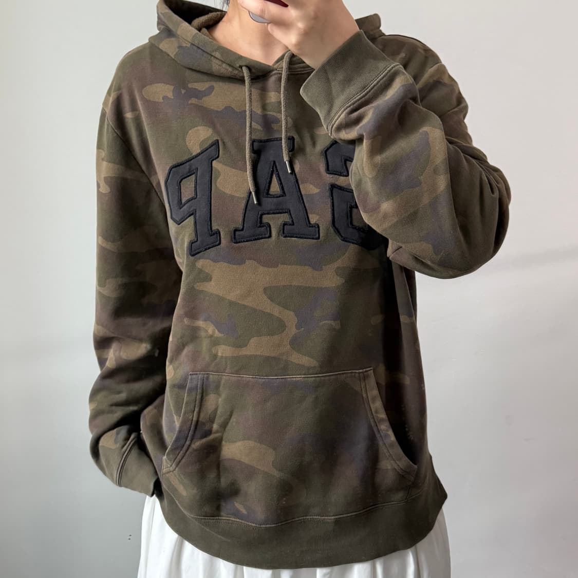 [L] 갭 카모 패턴 후드티 상품이미지2