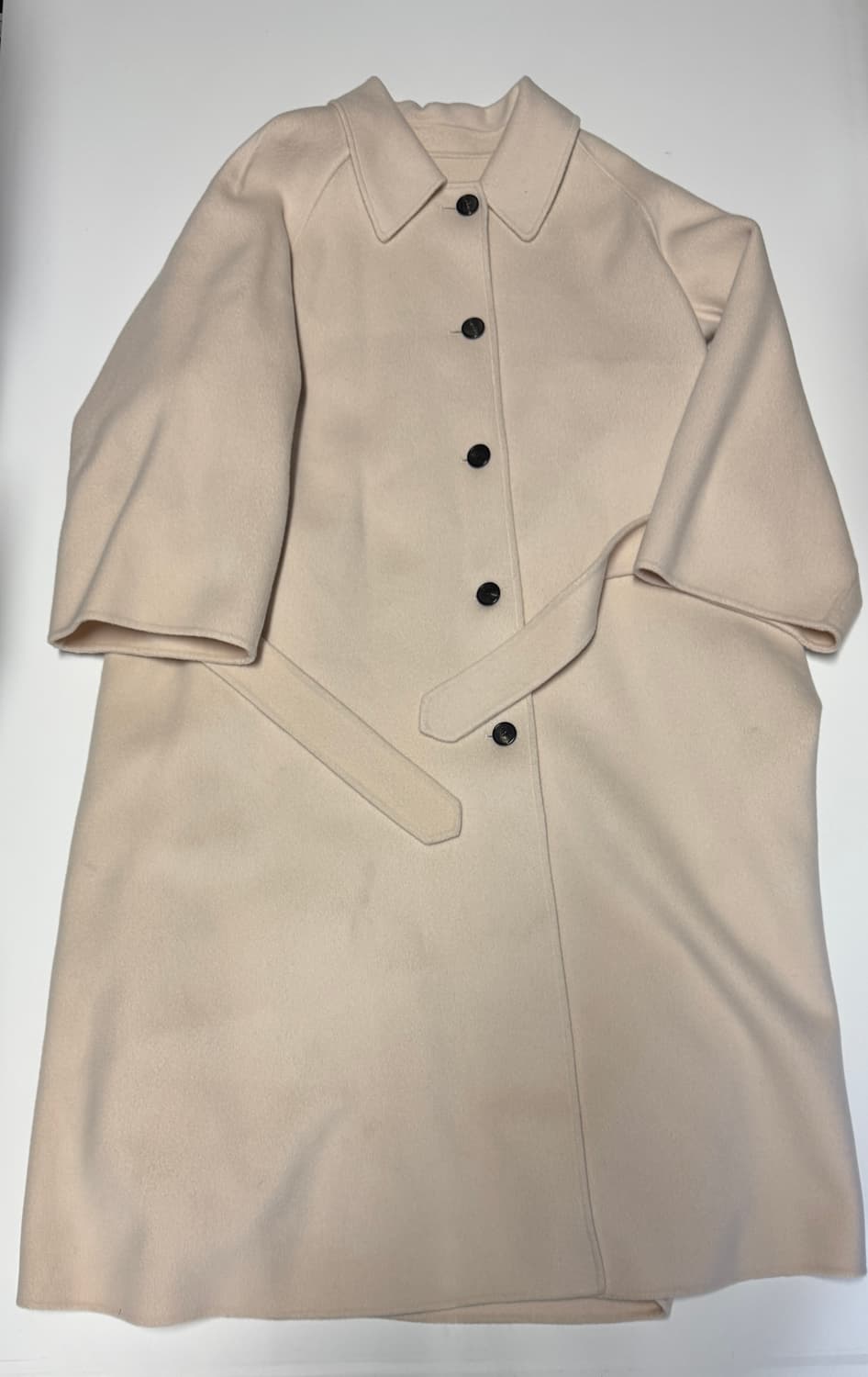 여성 블루민 Blumin 핸드메이드 캐시미어 혼방 벨티드 코트 상품이미지1