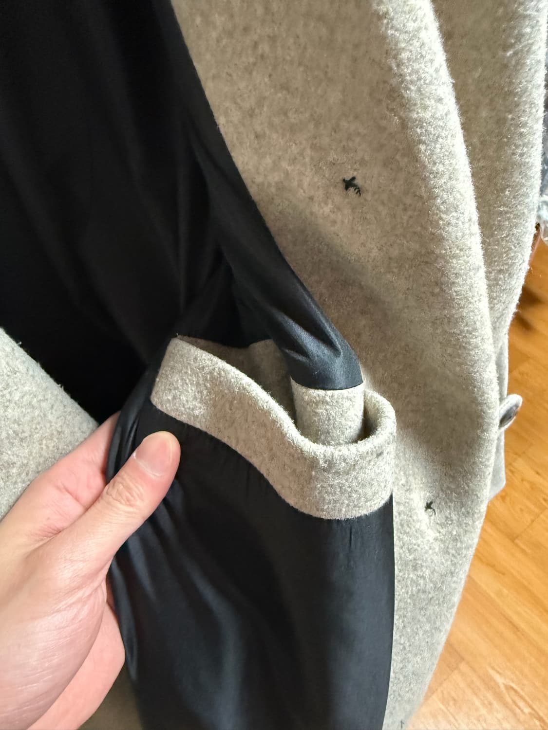 코네트(CONATT) - 오버핏 울 트렌치 롱 코트 (베이지/free) 상품이미지5