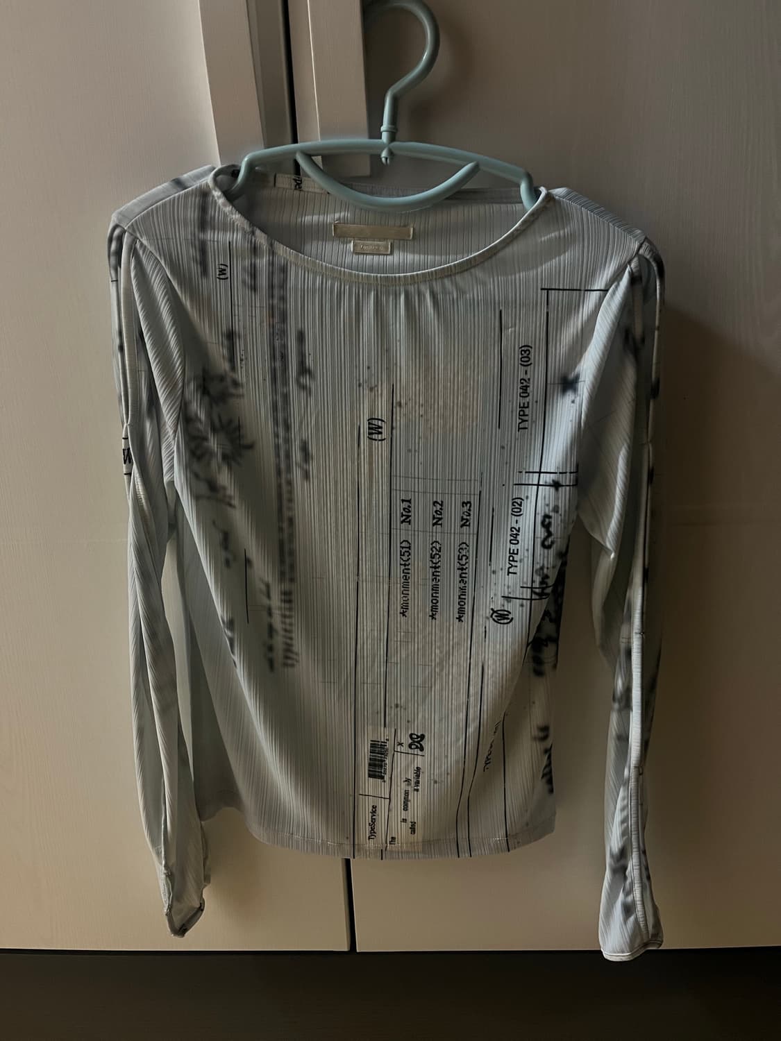 타입서비스 롱 슬리브 상품이미지1