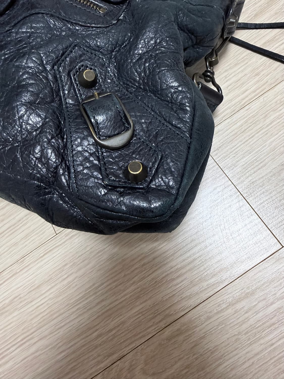 발렌시아가 모터백 상품이미지5