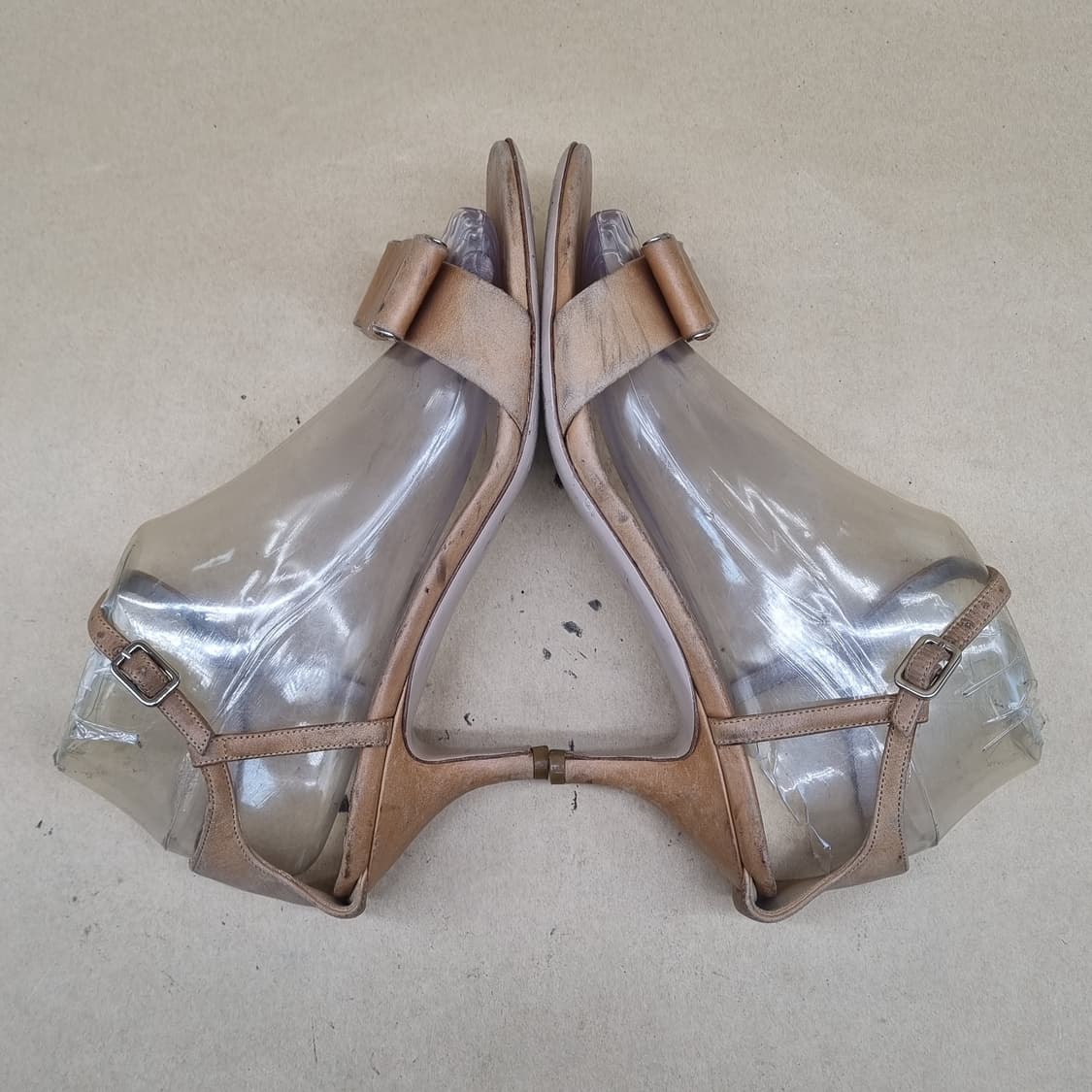 페라가모 여성 샌들힐 245 굽7 상품이미지5