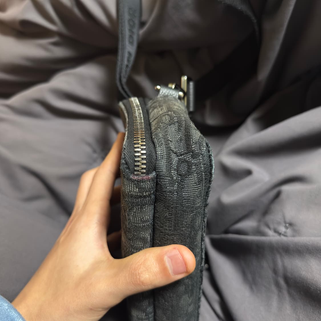 [풀구성품] 디올 오블리크 스트랩 파우치 크로스백 상품이미지3