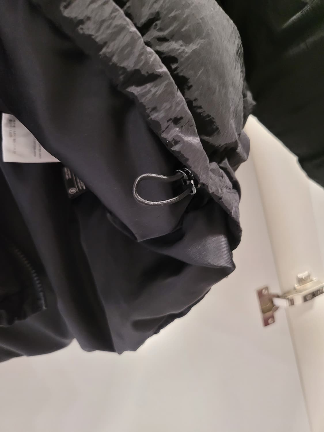 스톤아일랜드 크링클랩스 의 질감과 르마드의 핏이 만났다"  상품이미지9