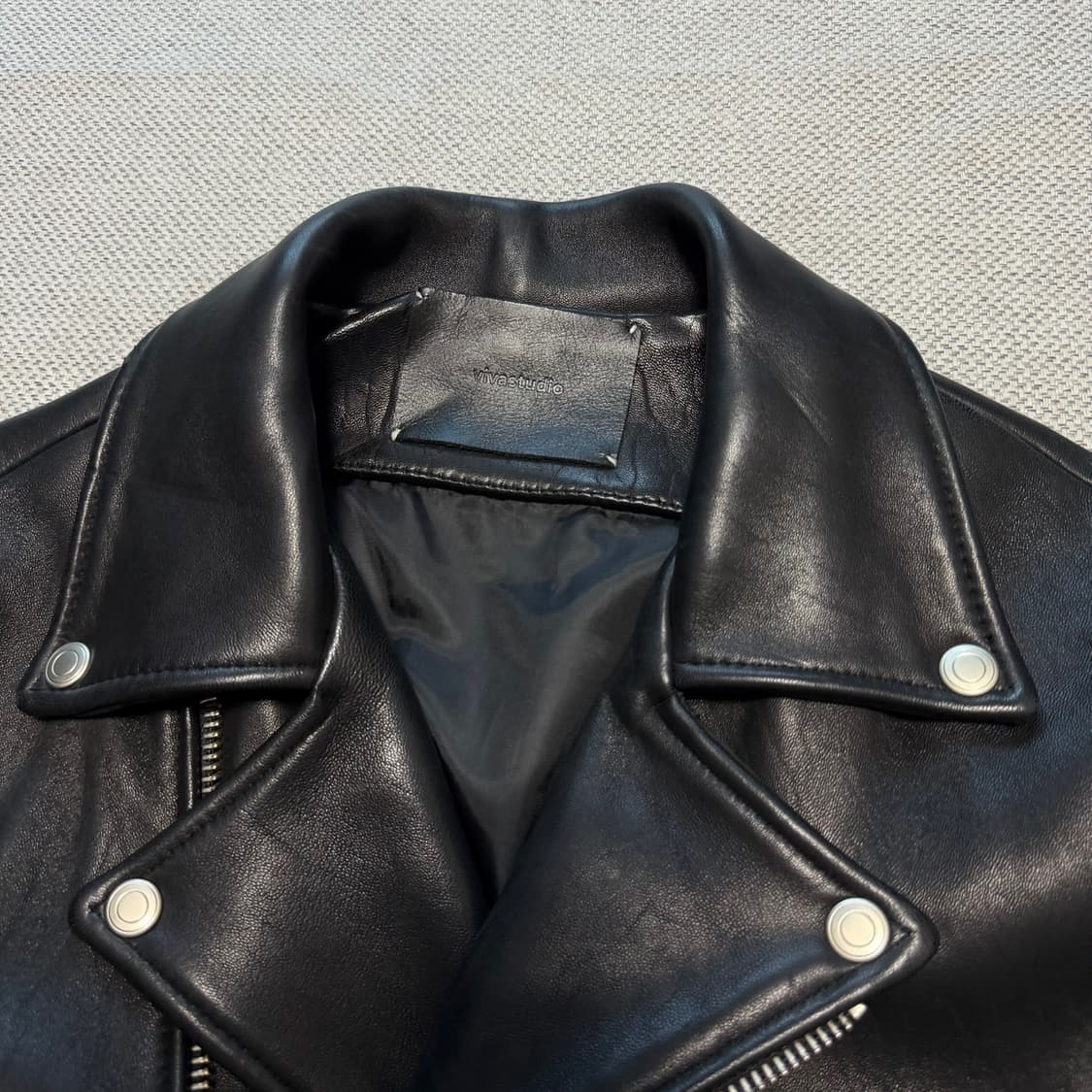 비바스튜디오 블랙 레더 라이더 자켓 상품이미지2