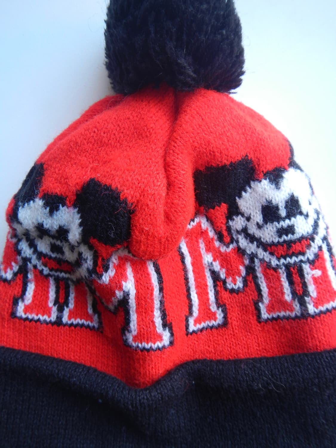 90’s Vintage Micky Mouse Pom-Pom Beanie 상품이미지5