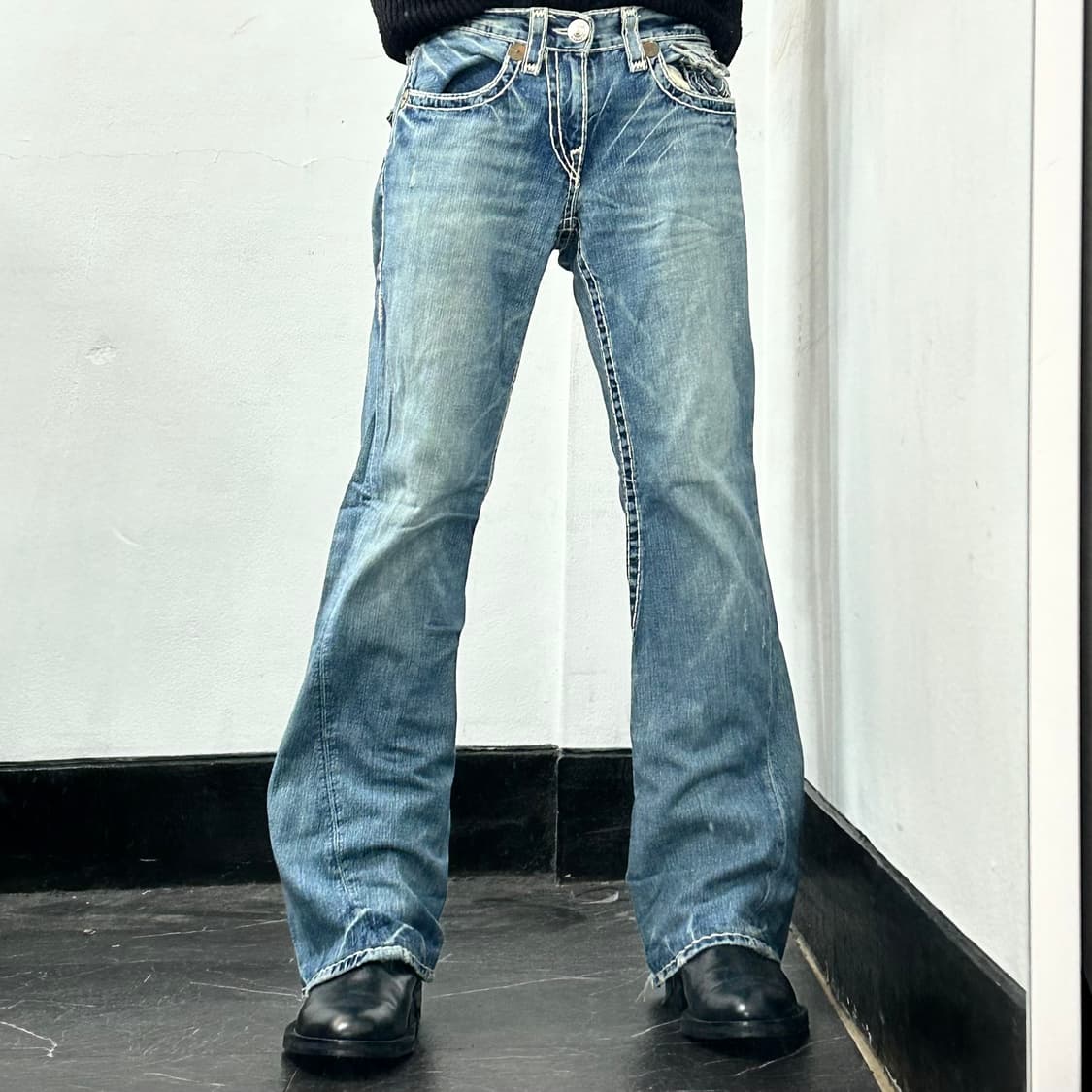 트루릴리전 월드투어 부츠컷 데님 팬츠 상품이미지3