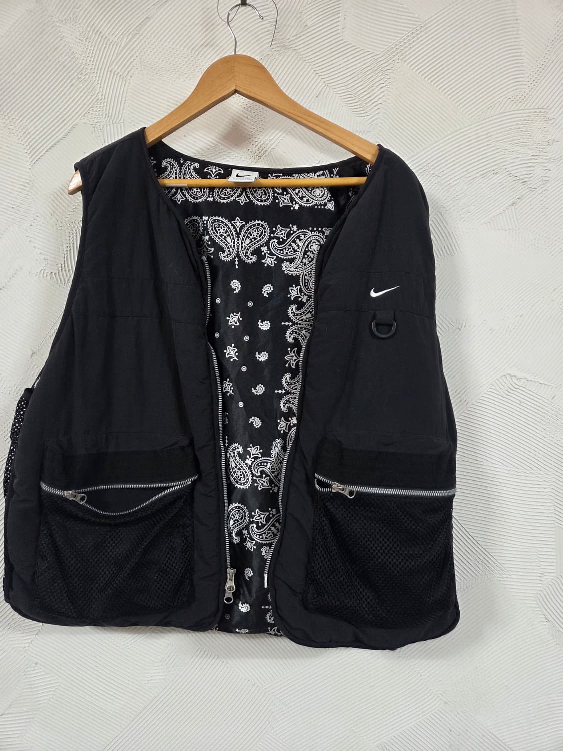 나이키 블랙 조끼 페이즐리 안감 상품이미지1