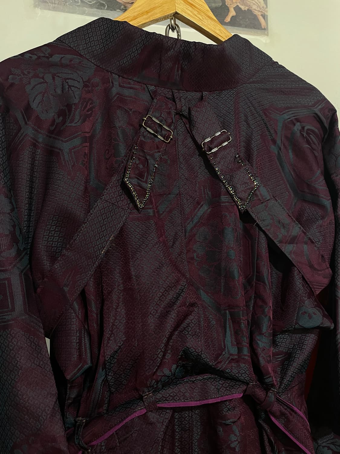 오리엔탈 패턴 자수 체인 버클 퍼플 기모노 상품이미지8