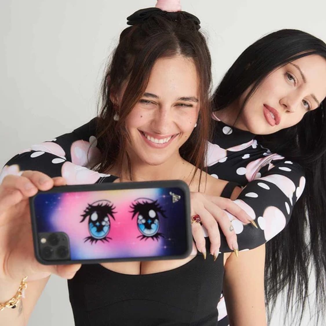 샌디 리앙 X 와일드플라워 콜라보 케이스 아이폰 13 상품이미지2