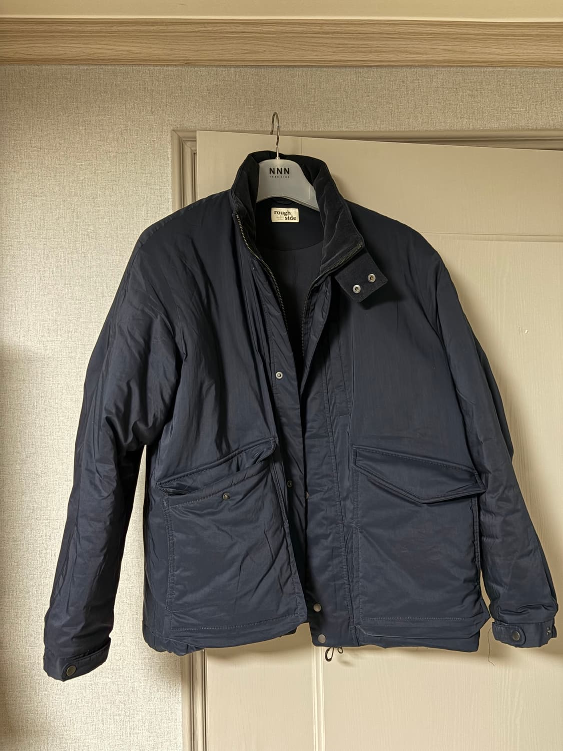 러프사이드 24FW 인슐레이션 컴뱃 파카 네이비 상품이미지1