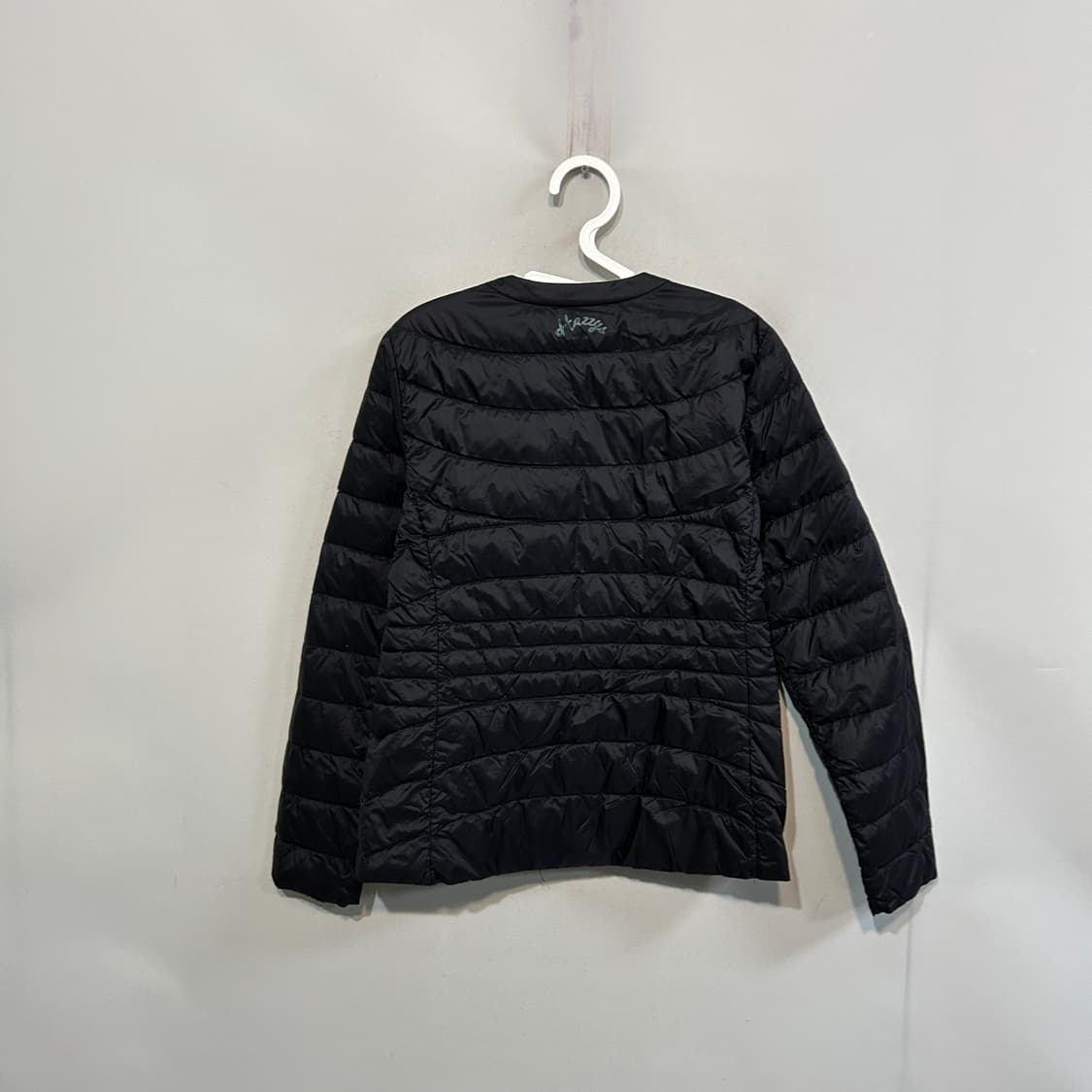 헤지스 여성 오리털 경량패딩 95 상품이미지3