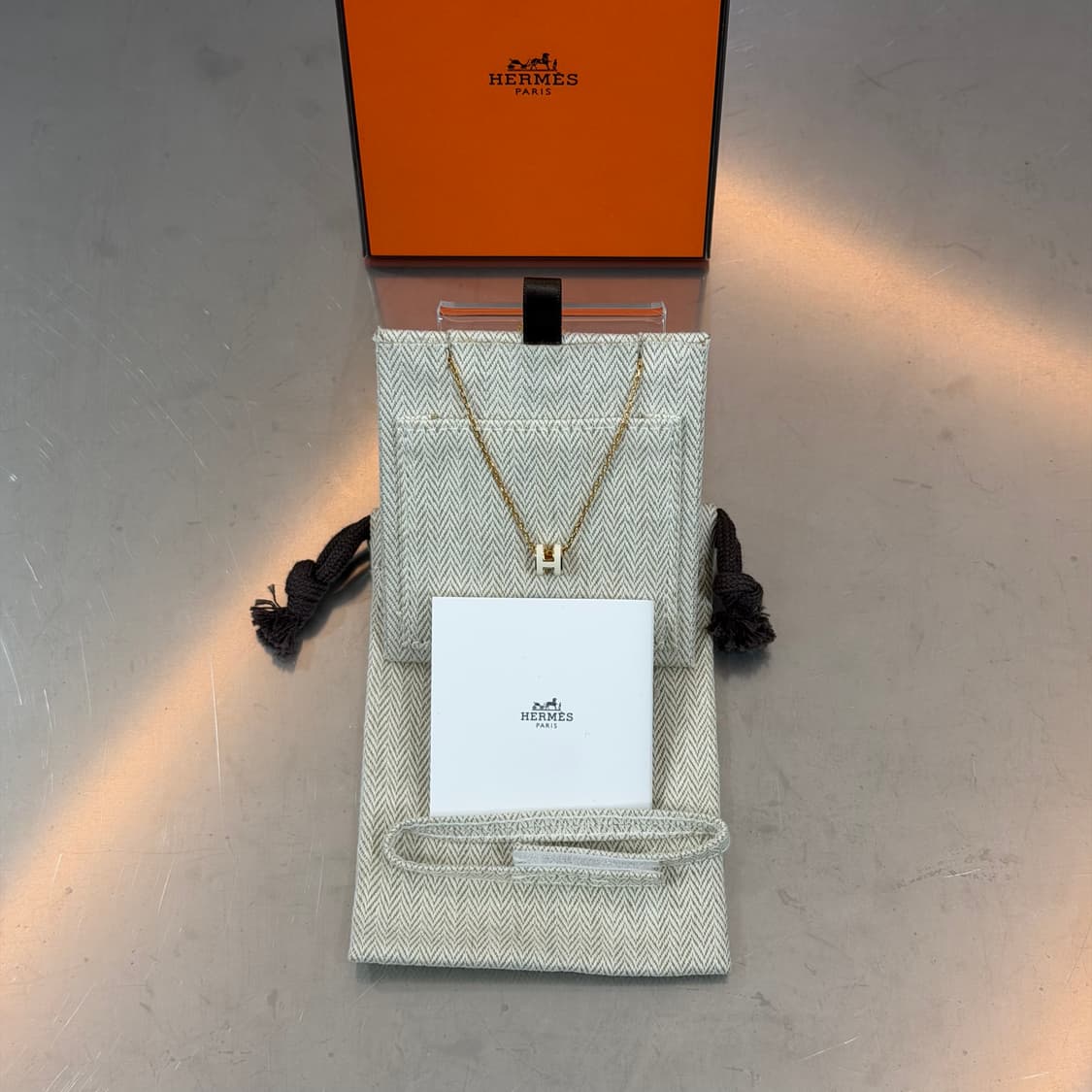 [리오브전포점] 에르메스 미니 팝아슈 누아 펜던트 목걸이 상품이미지1