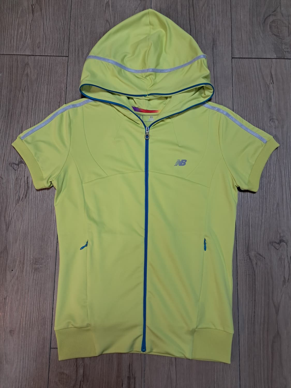 뉴발란스 후드집업 여성S 상품이미지3