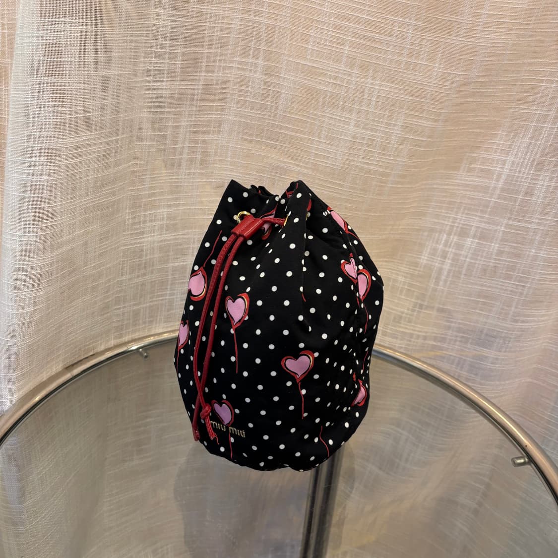 정품 미우미우 하트 파우치백     상품이미지3