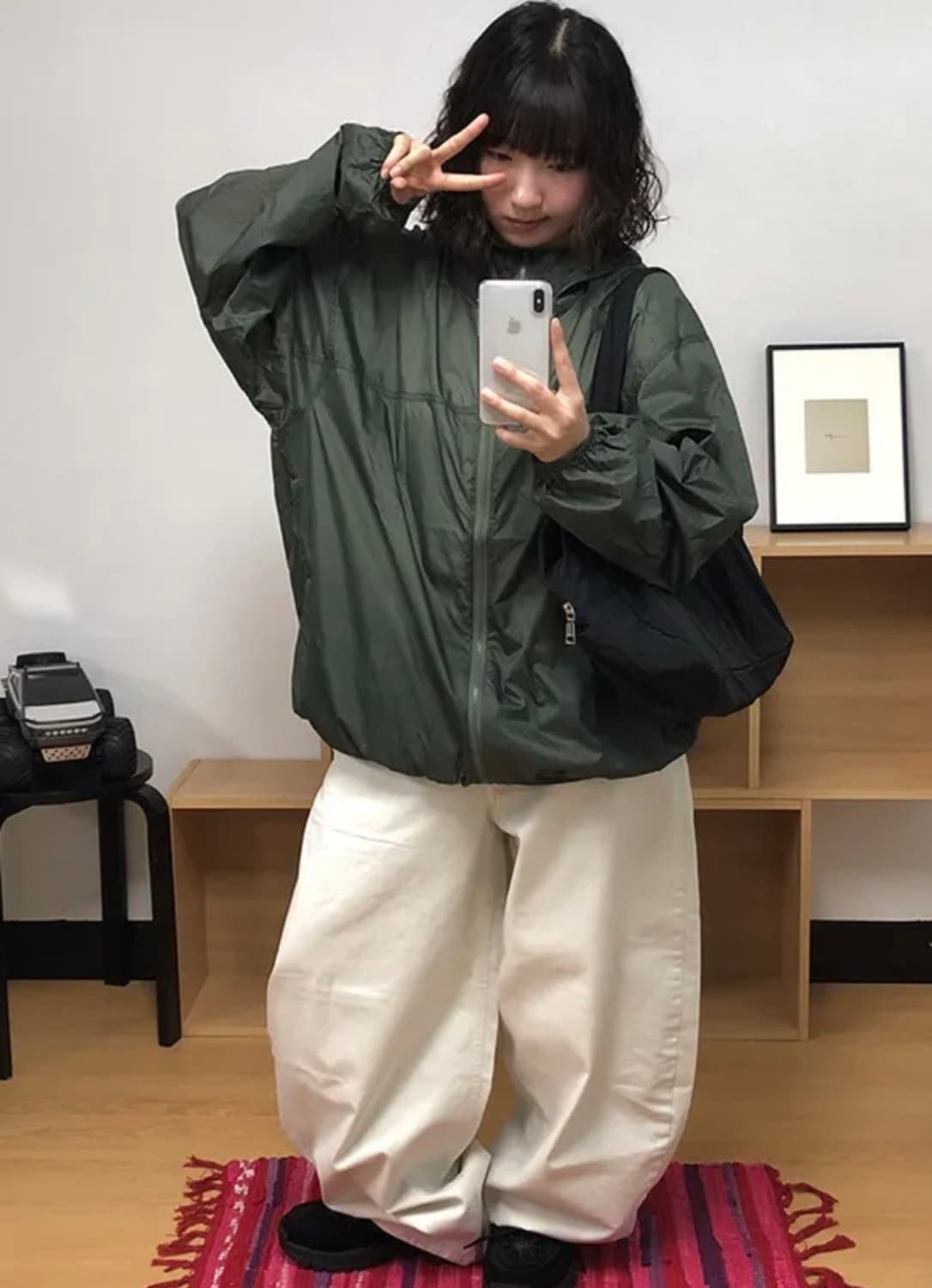 백 스터드 커브핏 팬츠 상품이미지1