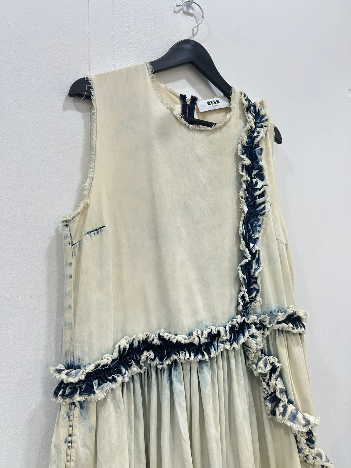 MSGM 워싱 데님 롱 프릴 원피스 77 상품이미지3