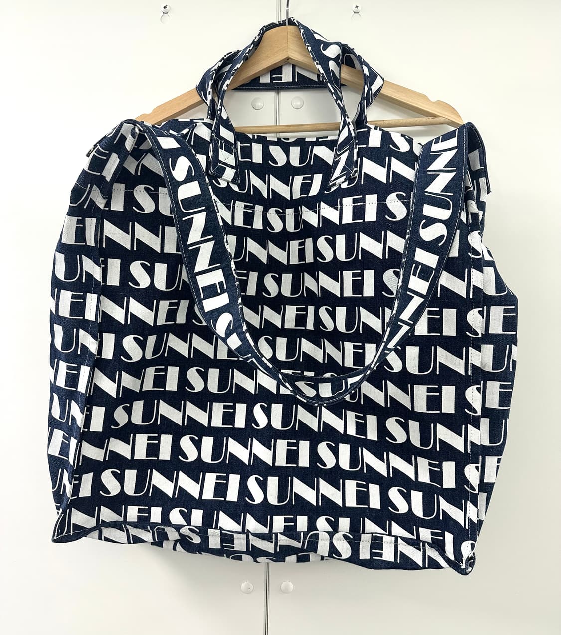 SUNNEI 올오버 로고 패턴 데님 토트백 (민트급) 상품이미지8