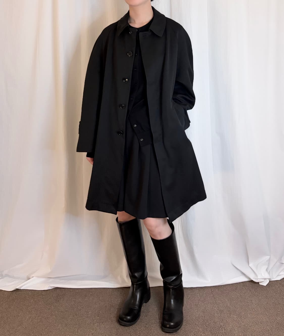 Hidden Button Midi Mac Coat - Black 상품이미지1