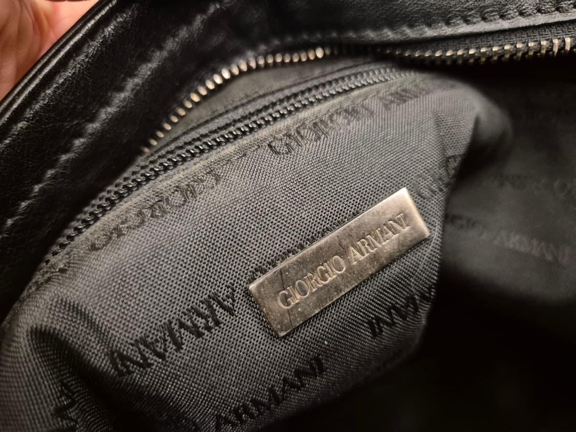 00s 조르지오 아르마니 레더 크로스백 상품이미지9