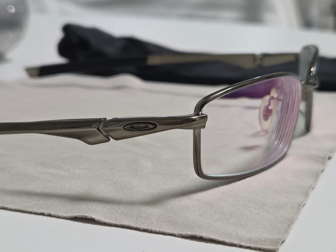 Oakley Bottle Rocket 2.1 판매합니다. 상품이미지5