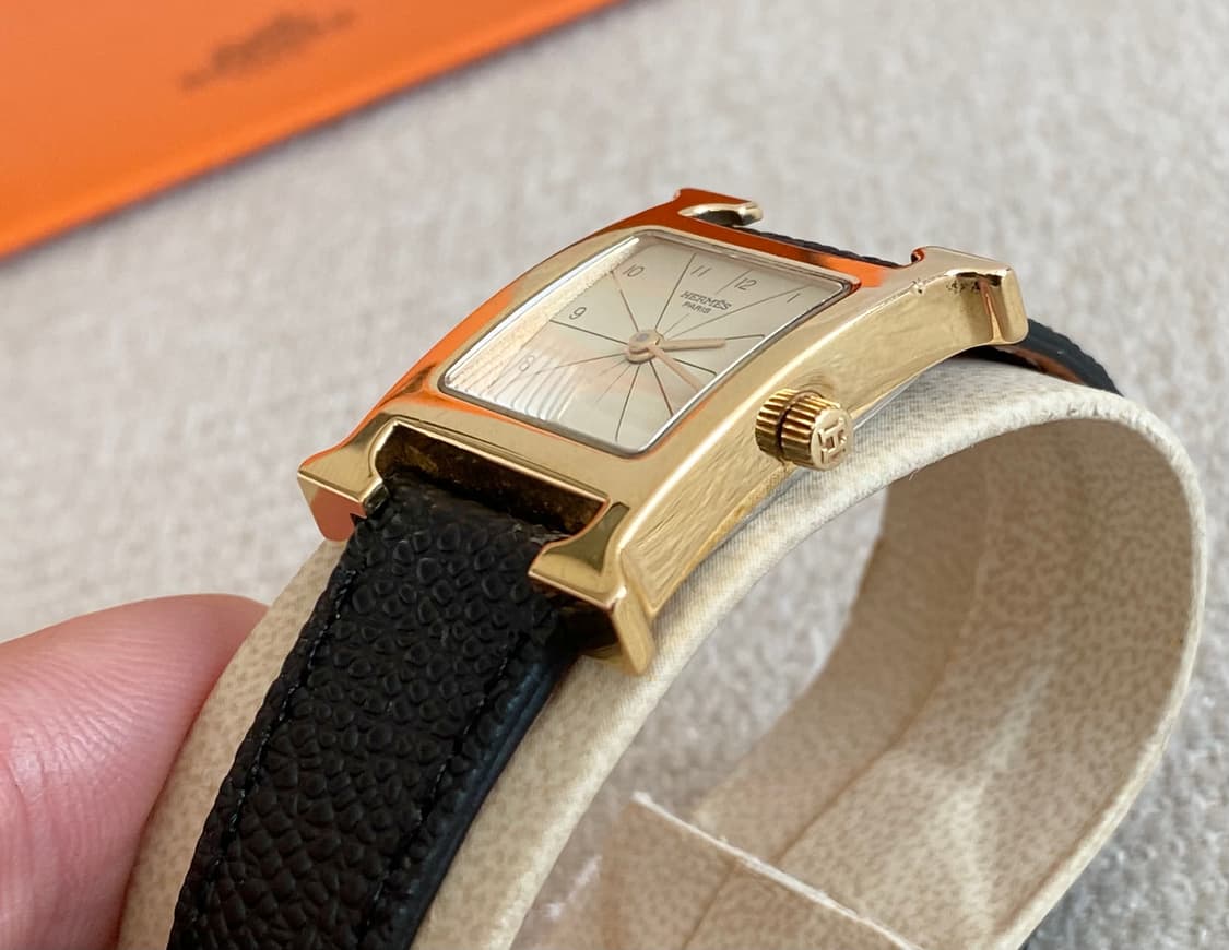 에르메스 H아워 1.201 금장 여성용 쿼츠 PM 사이즈 상품이미지8