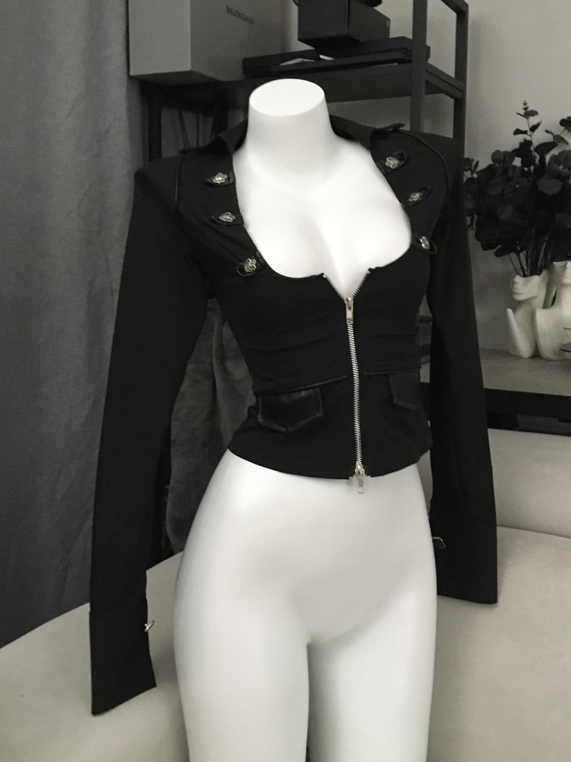 ༒ Gothic cropped long sleeve 상품이미지1