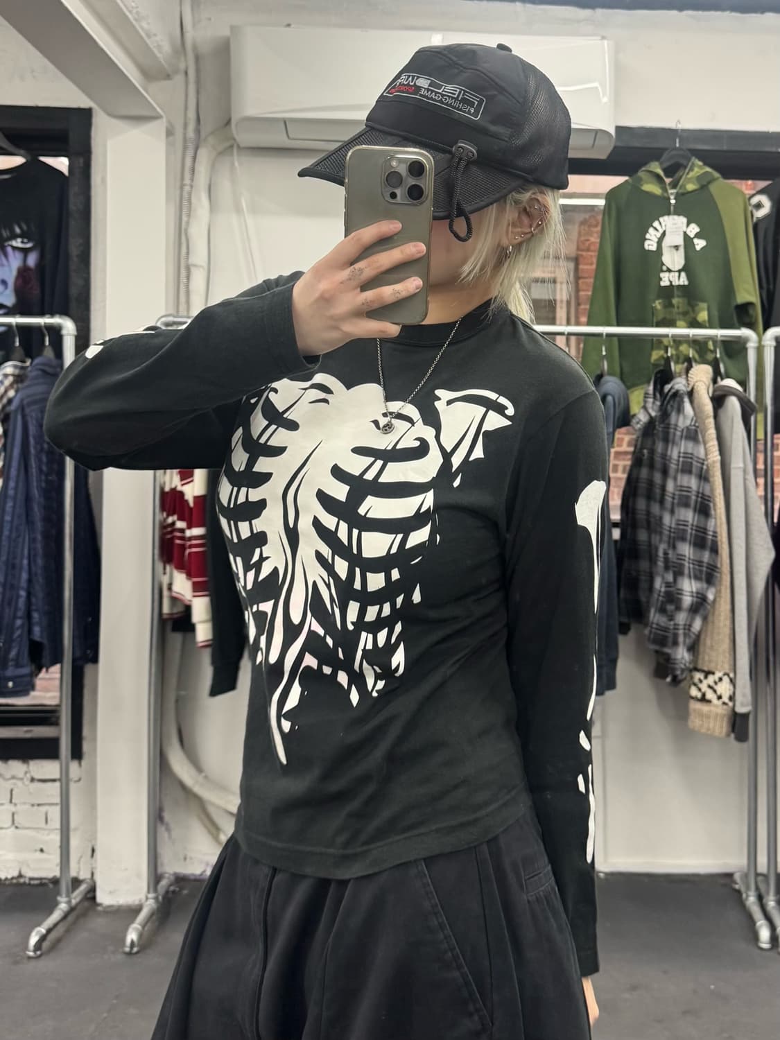 밴슨 레더 플레임 본 롱슬리브 상품이미지2