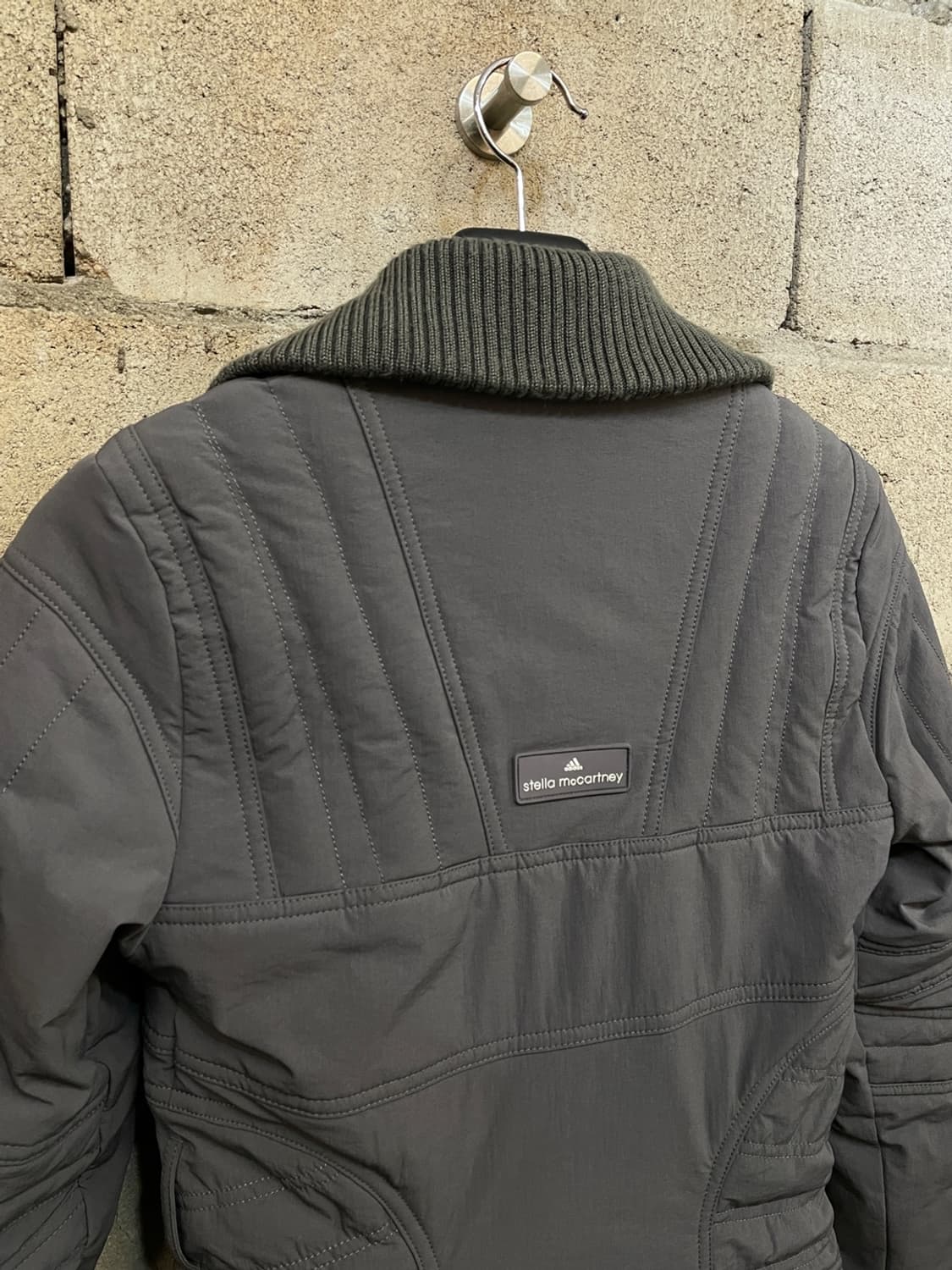 아디다스 스텔라매카트니 패디드 자켓  상품이미지5