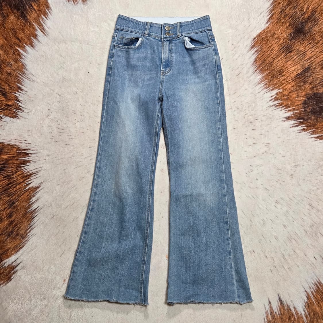 투버튼 풀밴딩 하이웨스트 연청 부츠컷 데님 팬츠 상품이미지1