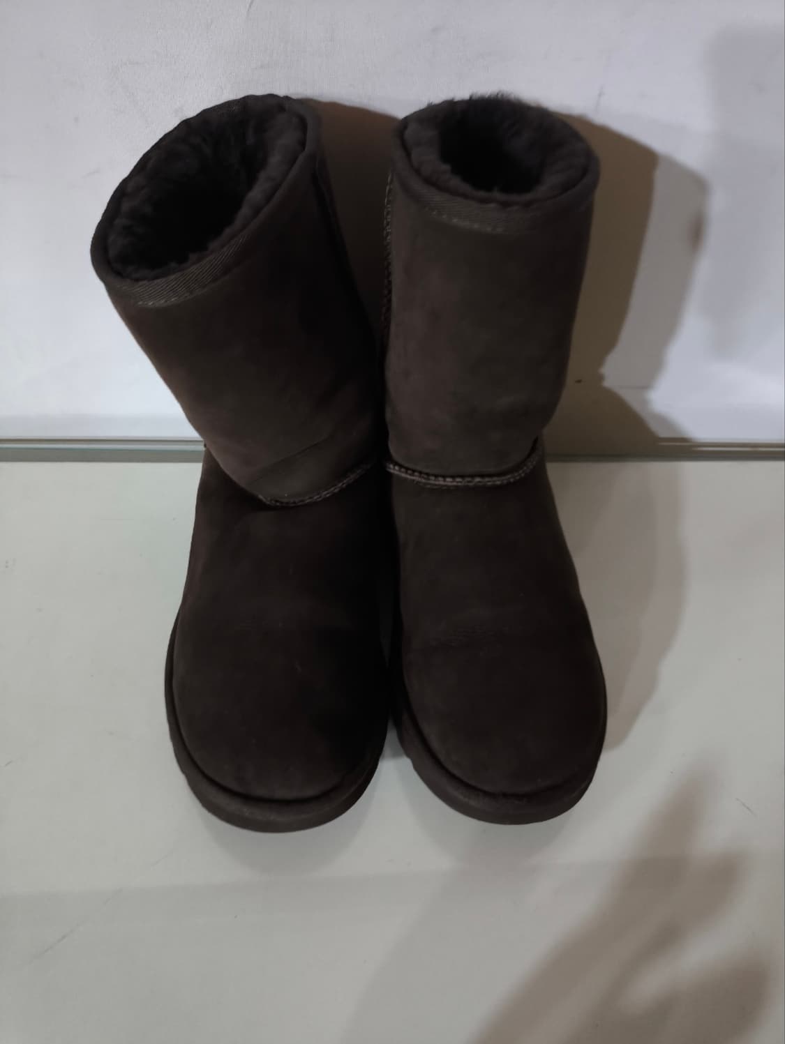 220mm 어그 클래식 쇼트2 초콜릿 부츠 상품이미지4